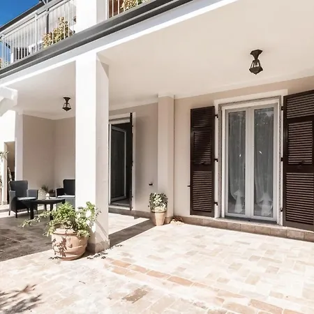 Villa Oasi Di Pace Sarzana Luni Exterior foto